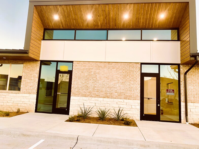 Primary Photo Of 1400 N Coit Rd, McKinney Medical For Lease