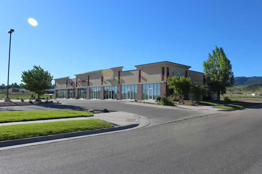 More Photos Of 3095 Talon Dr, Casper Storefront For Lease