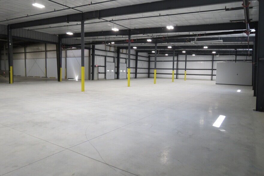 More Photos Of 50 June St, Leominster Industrial For Lease