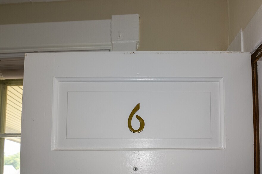 More Photos Of 104 Maple Ave, Chestertown Apartments For Sale