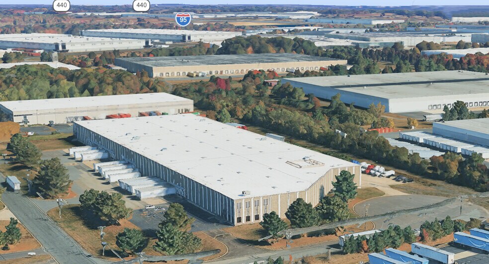 More Photos Of 9 Corn Rd, Dayton Warehouse For Lease