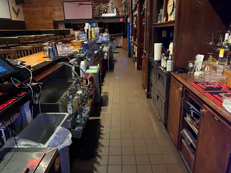 More Photos Of 77 Free St, Portland Restaurant For Lease