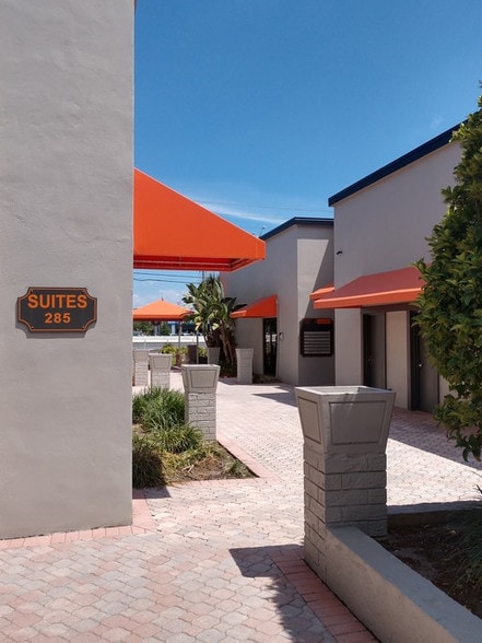 More Photos Of 25400 US Hwy 19 N, Clearwater Office For Lease