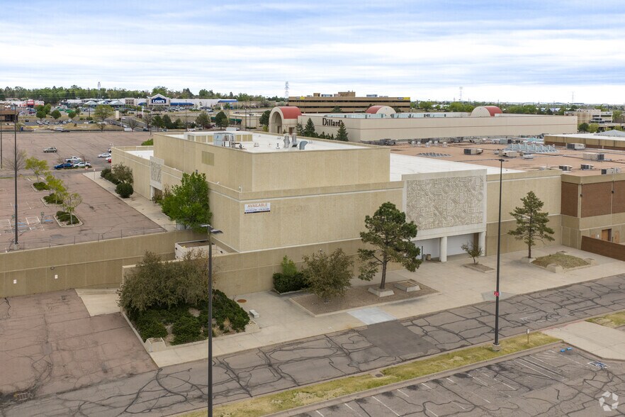 More Photos Of 820 & 3655 Citadel Dr E, Colorado Springs General Retail For Sale