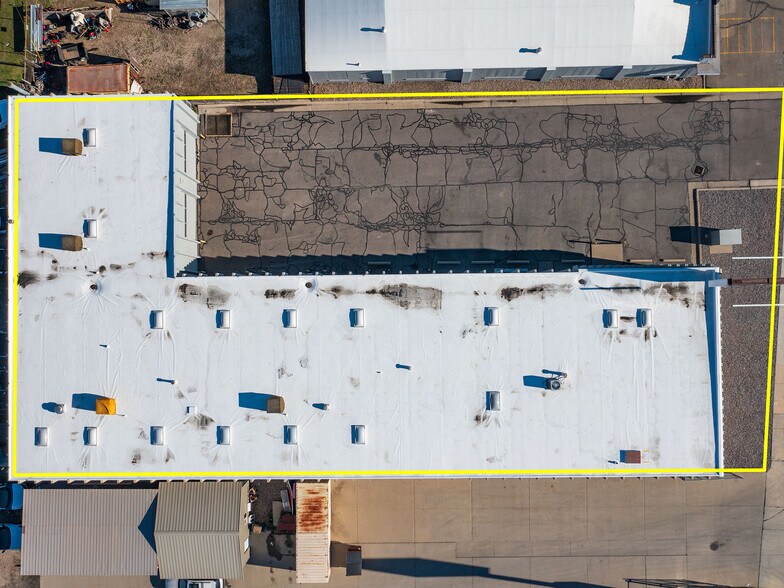 More Photos Of 950 W 2100 S, Salt Lake City Auto Repair For Lease