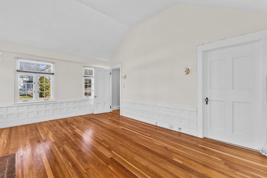 More Photos Of 1646 Centre St, Boston Office For Sale