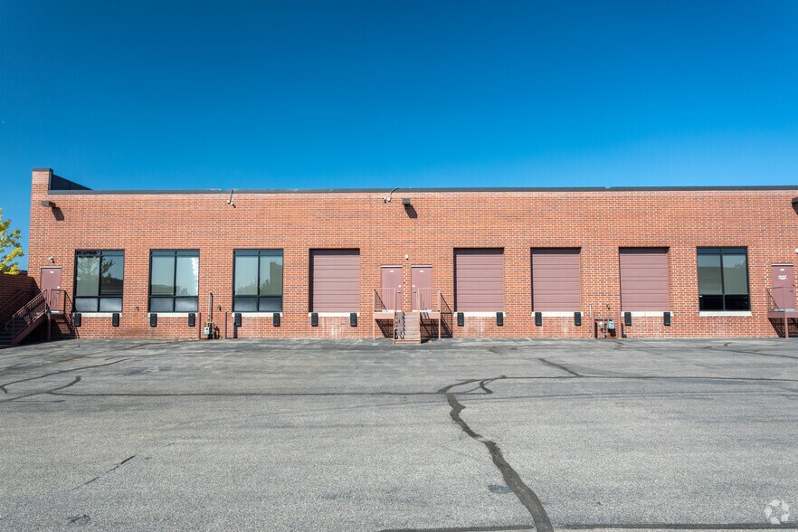 More Photos Of 11025 Dover St, Westminster Research And Development For Lease