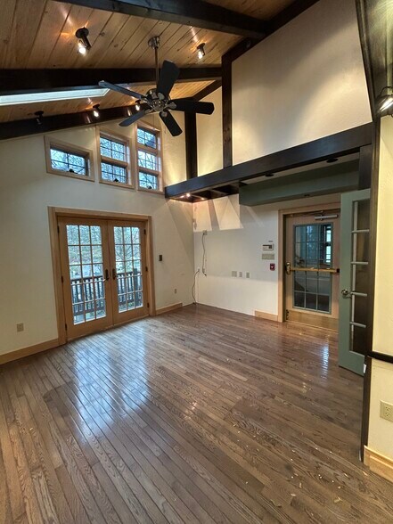 More Photos Of 310 S Burrowes St, State College Office Residential For Lease