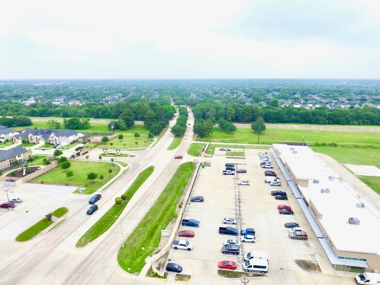 More Photos Of 6355 S Peek Rd, Richmond Storefront For Lease