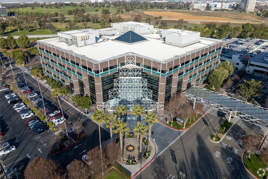 More Photos Of 5201 Great America Pkwy, Santa Clara Office For Lease