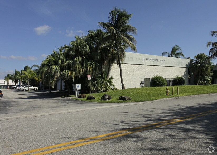 More Photos Of 13037-13067 SW 133rd Ct, Miami Warehouse For Lease