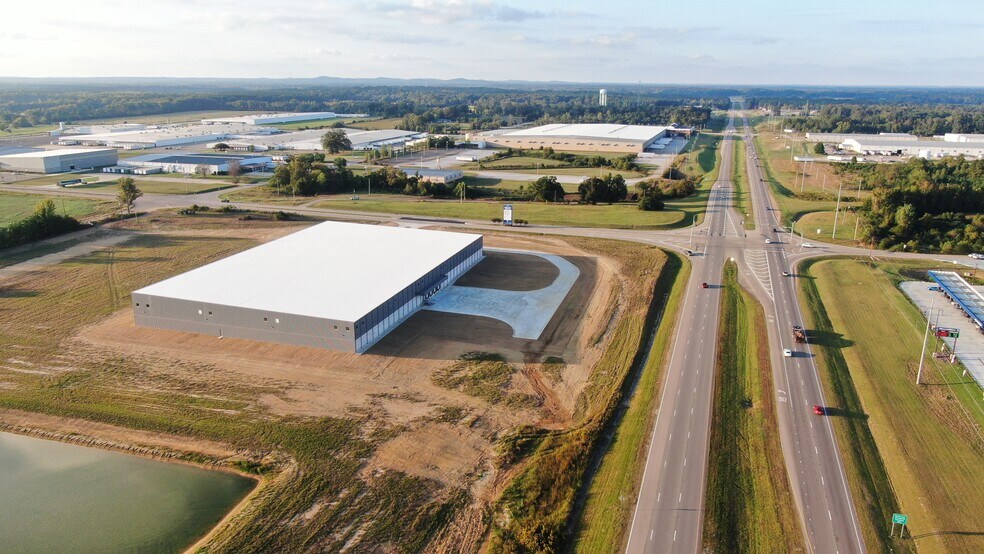 More Photos Of 17 Tab Way, Baldwyn Warehouse For Lease