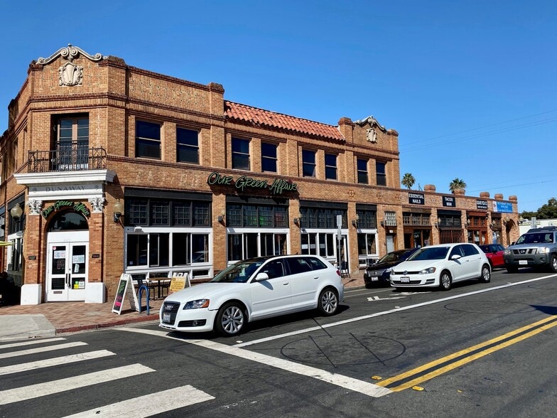 More Photos Of 970-980 Garnet Ave, San Diego Storefront Retail Office For Lease