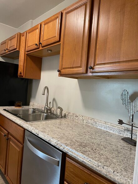 More Photos Of , Columbus Multifamily For Sale