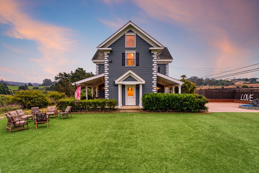 More Photos Of 1258 San Andreas Rd, La Selva Beach Hospitality For Sale