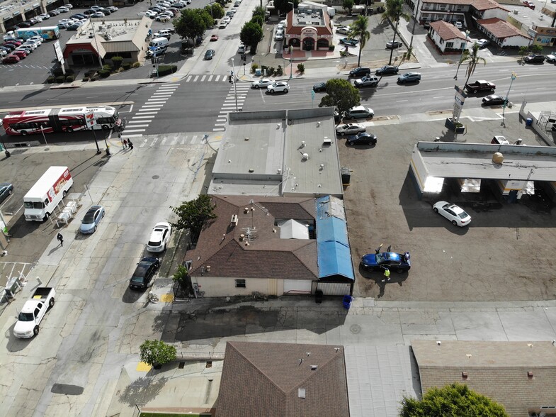 More Photos Of 4404 52nd St, San Diego General Retail For Sale