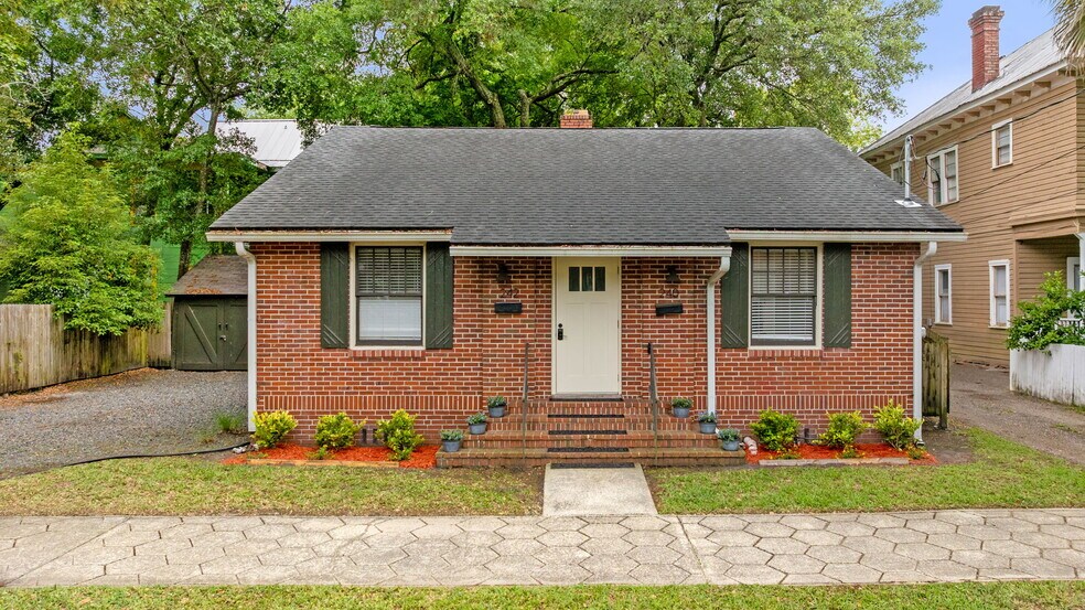 More Photos Of 240 E 6th St, Jacksonville Specialty For Sale