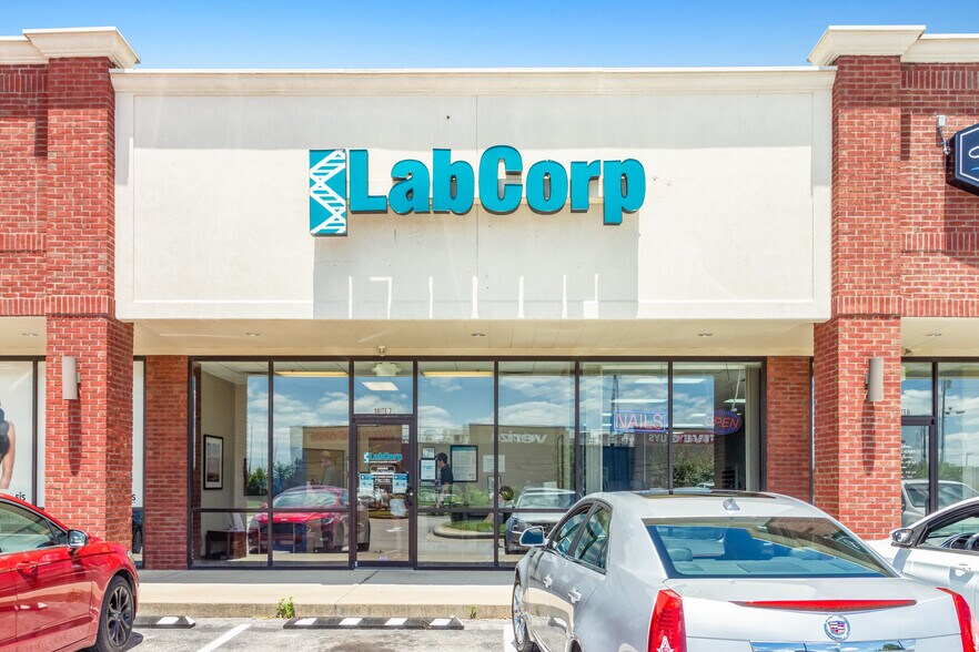 More Photos Of 3245 Mount Moriah Ave, Owensboro Storefront For Sale