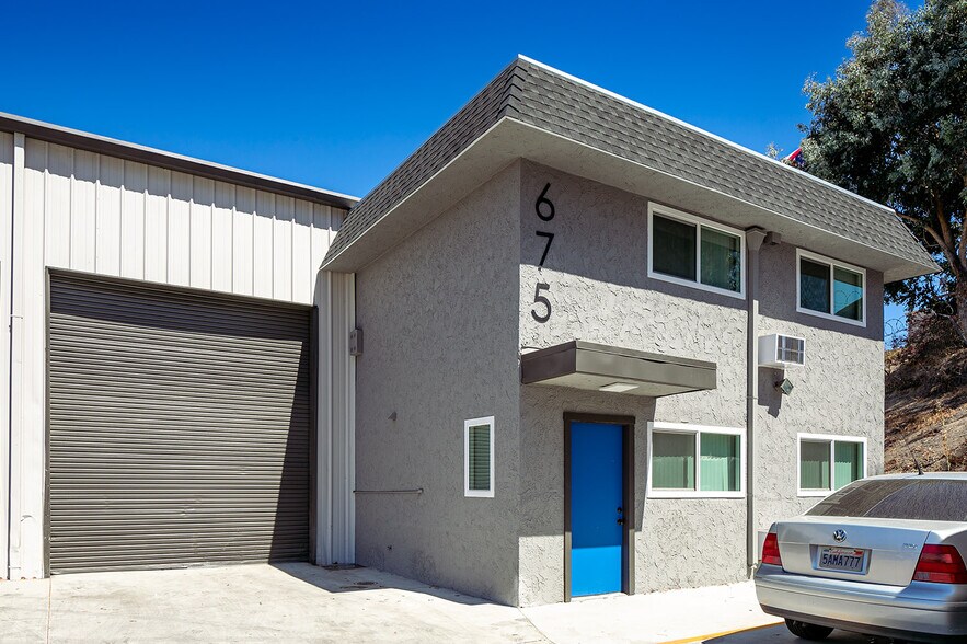 More Photos Of 635-675 Front St, El Cajon Industrial For Sale