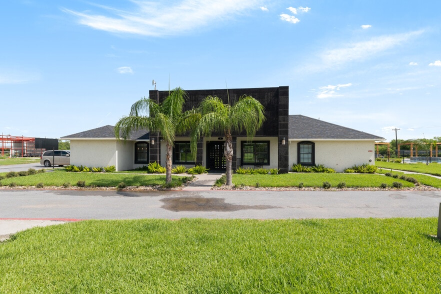 More Photos Of 715 N Medford Rd, Brownsville Lodge Meeting Hall For Lease