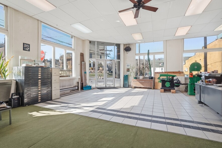 More Photos Of 10 Chesapeake St, Lyndora Apartments For Sale