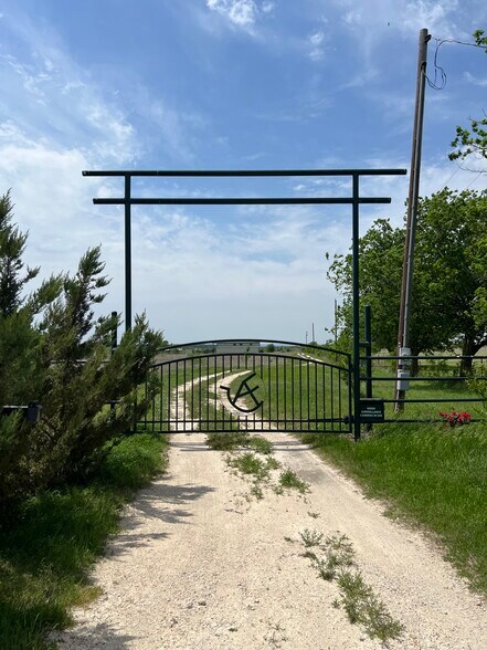 More Photos Of 7445 County Road 1232, Godley Land For Sale