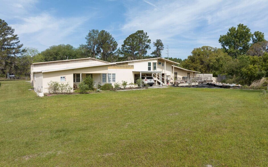 More Photos Of 11973 SE County Road 132, Jasper Office Residential For Sale