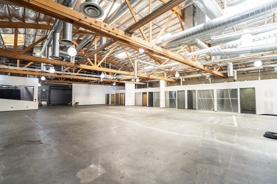 Primary Photo Of 33-43 E Orange Grove Ave, Burbank Unknown For Lease
