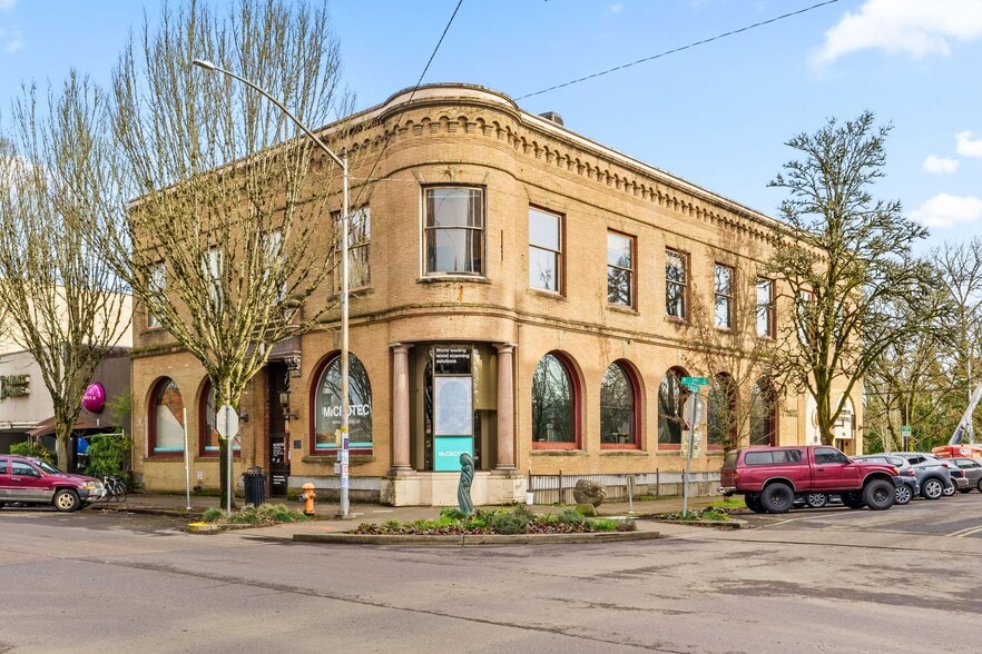 Primary Photo Of 143 SW 2nd St, Corvallis Office For Lease
