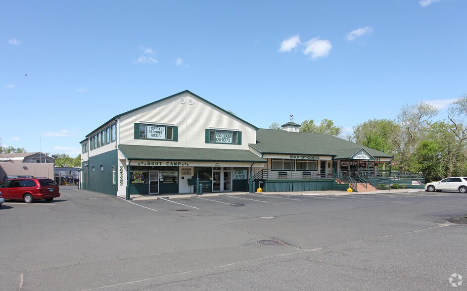 More Photos Of 37-45 Mill St, Berlin Freestanding For Lease