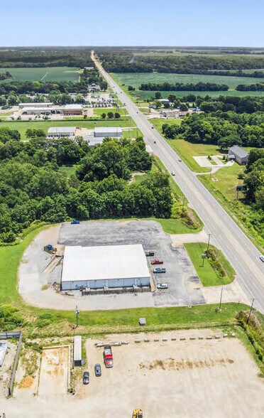 More Photos Of 3762 Highway 82 W, Leland Freestanding For Sale