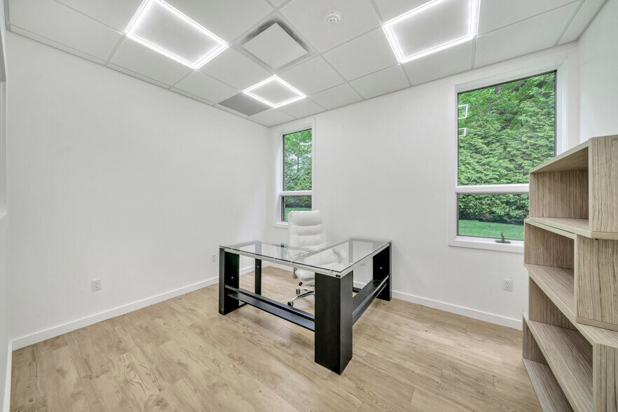 More Photos Of 72 Summit Ave, Montvale Office Residential For Lease