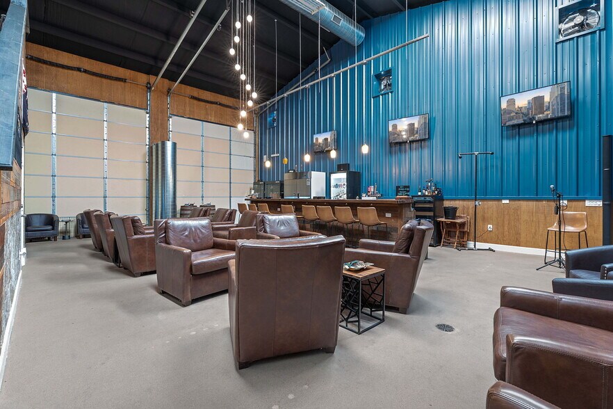 More Photos Of 12507 Pauls Valley Rd, Austin Unknown For Lease