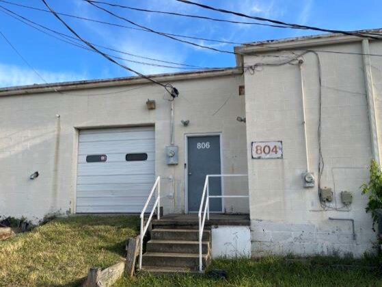 More Photos Of 1805 Sullivan St, Greensboro Distribution For Sale