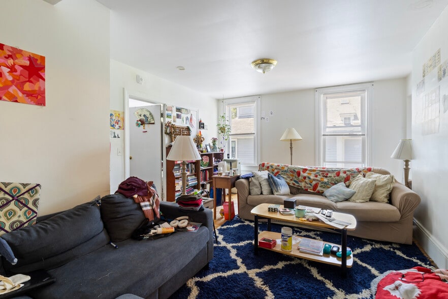 More Photos Of 176 Williams St, Providence Apartments For Sale