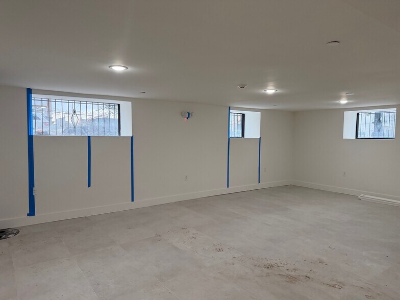 More Photos Of 536-540 Central Ave, Newark Apartments For Lease