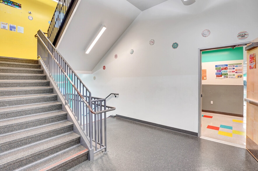 More Photos Of 8001 Santa Fe Ave, Huntington Park Schools For Sale