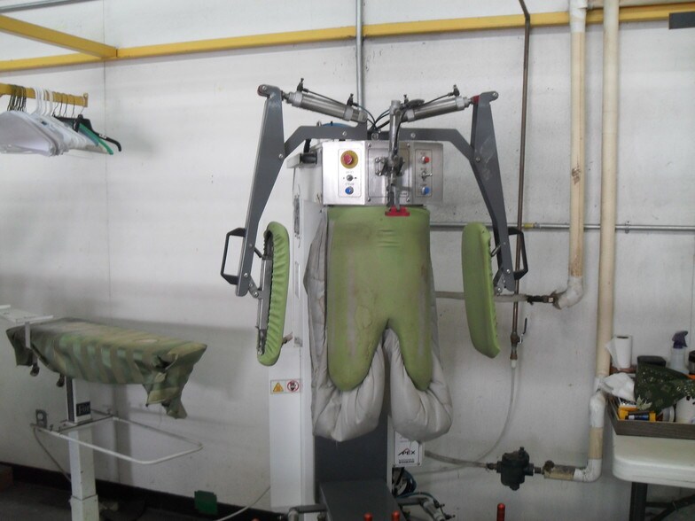 More Photos Of 201 W Stan Schlueter Loop, Killeen Freestanding For Sale