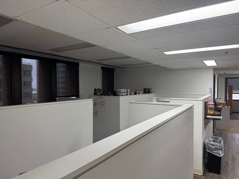 More Photos Of 1600 Kapiolani Blvd, Honolulu Office For Lease