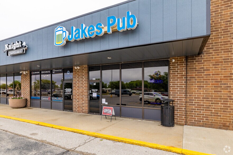 More Photos Of 505 N Ankeny Blvd, Ankeny Unknown For Lease