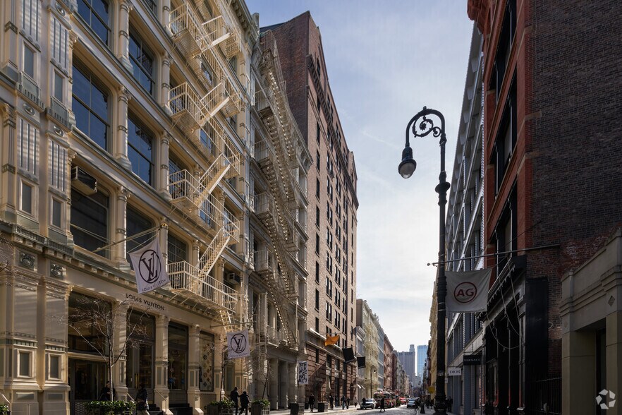 More Photos Of 110 Greene St, New York Office For Lease