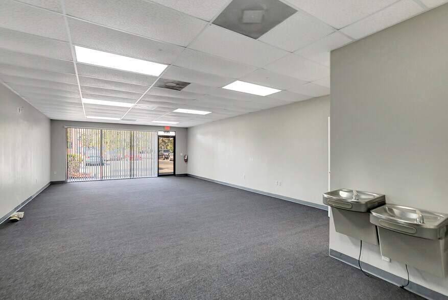 More Photos Of 7204 Massachusetts Ave, New Port Richey Unknown For Lease