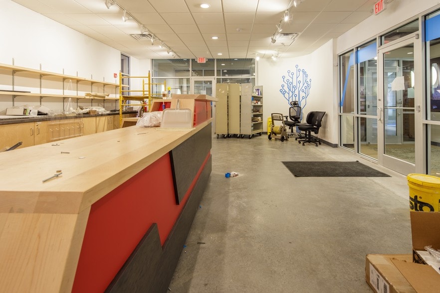 More Photos Of 325 Market St, Chattanooga Medical For Lease