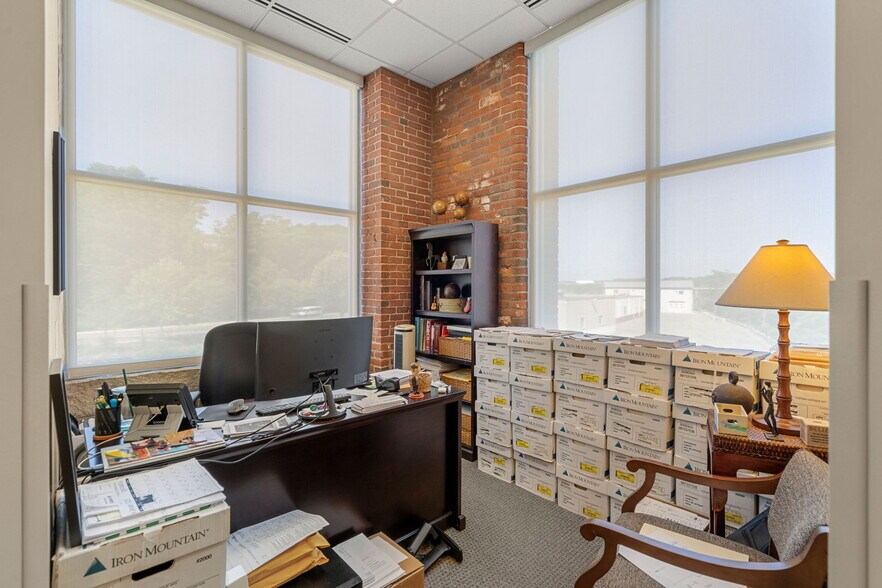 More Photos Of , Lawrence Office For Sale