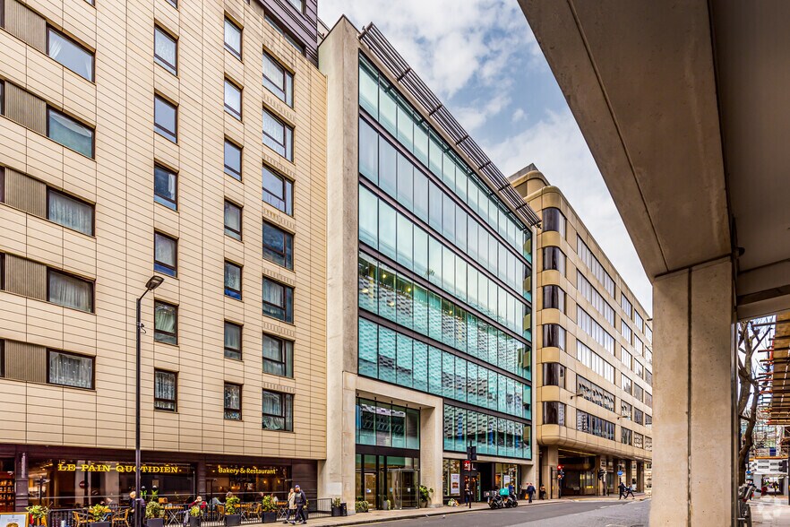 More Photos Of 129 Wilton Rd, London Office For Lease