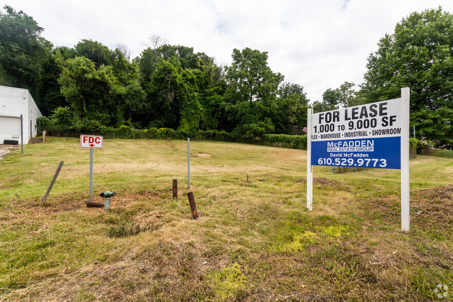 Primary Photo Of 1008 Matsonford Rd, Conshohocken Storefront For Lease