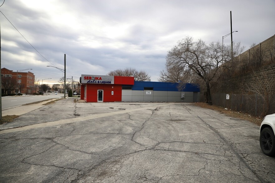 More Photos Of 4750 N 25th Ave, Schiller Park Warehouse For Sale