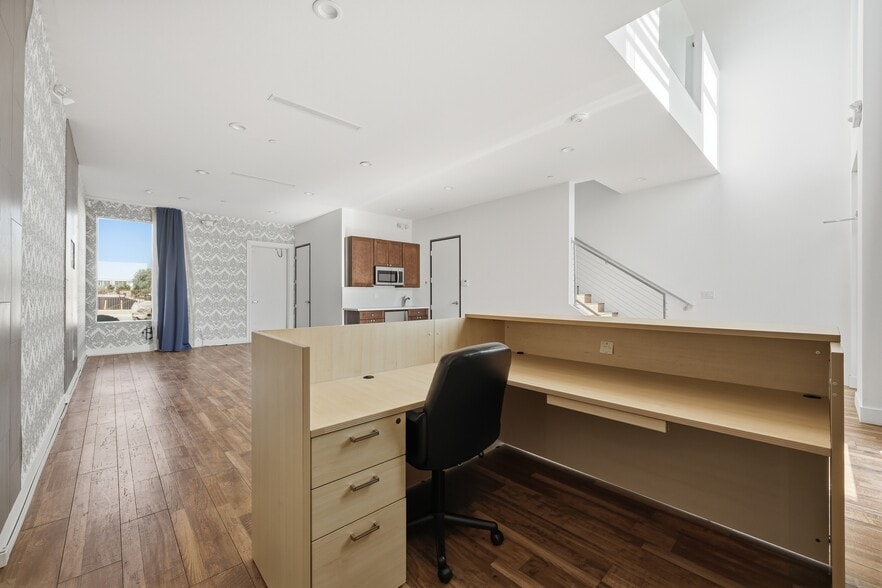 More Photos Of 7336 W Post Rd, Las Vegas Loft Creative Space For Sale