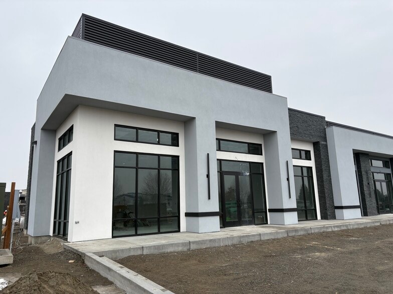 More Photos Of 9707 St Thomas dr, Pasco General Retail For Lease