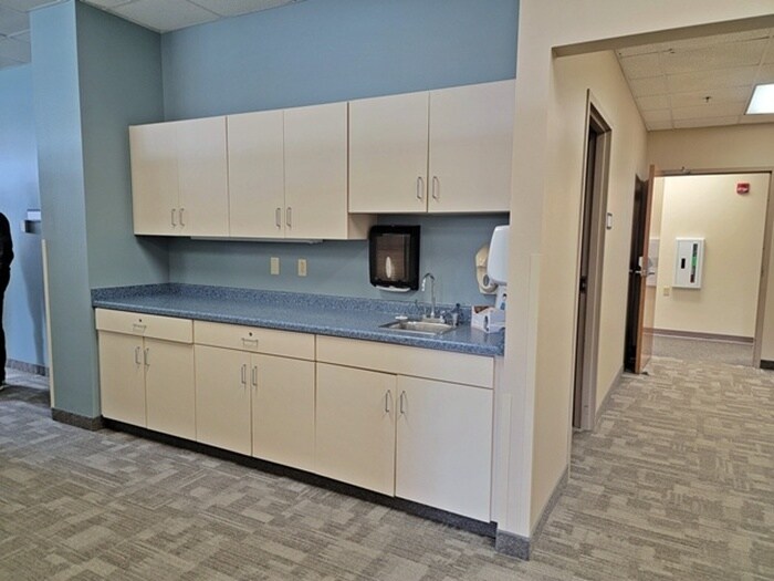 More Photos Of 123 Northridge St, Marshfield Medical For Sale